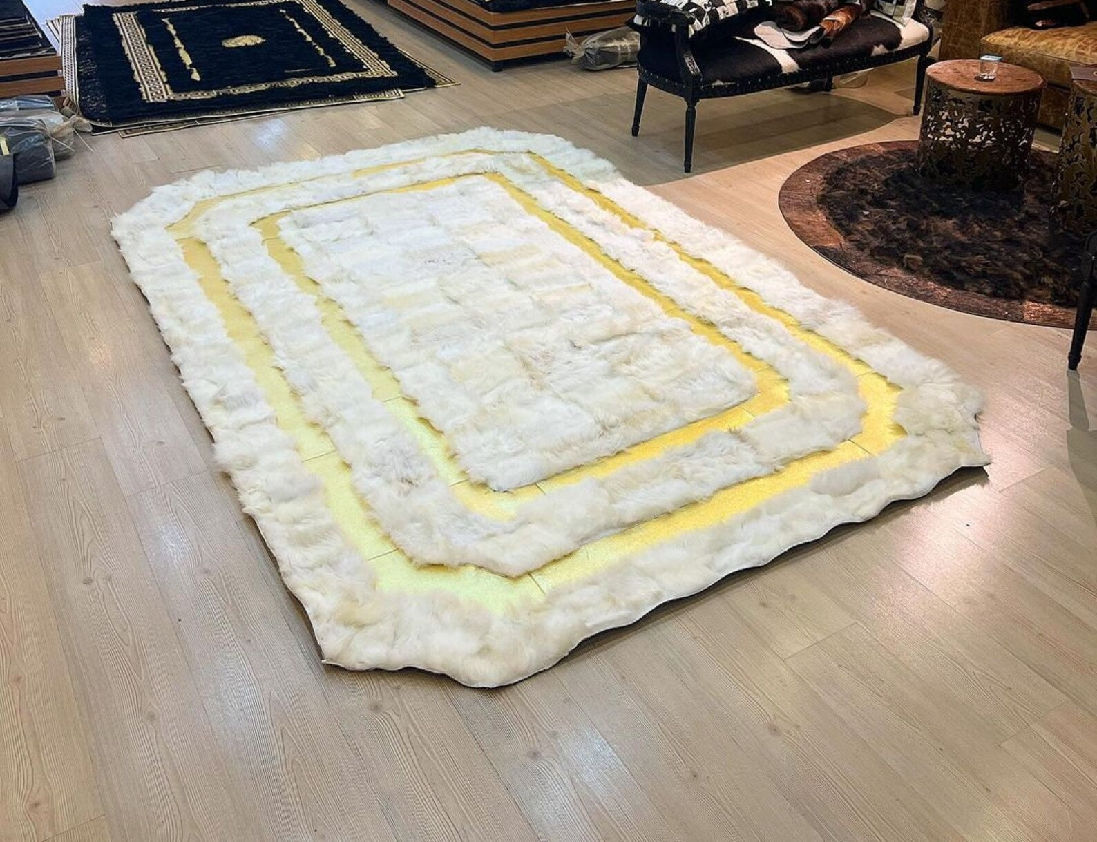 Natural White Sheepskin Rug