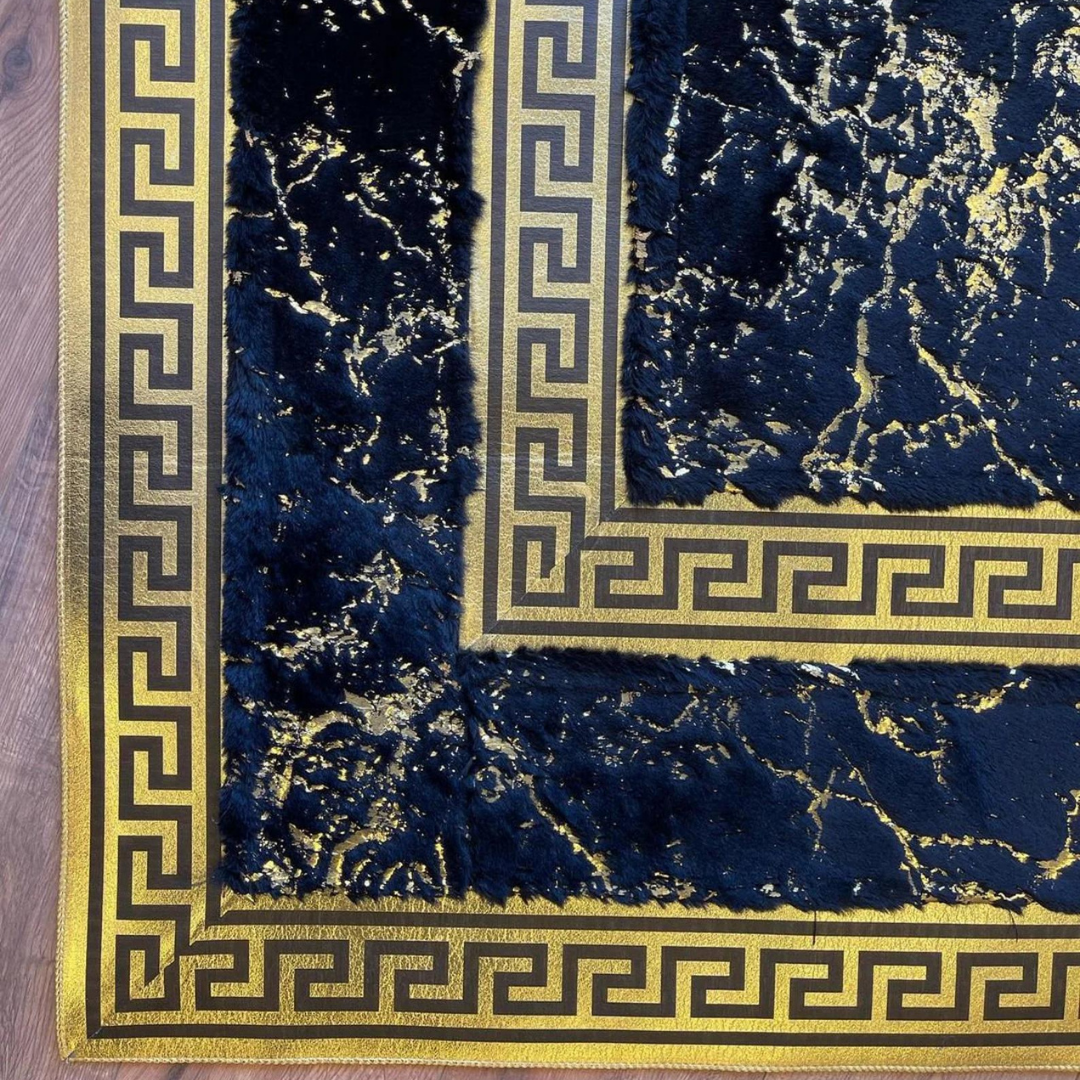 Luxury Plush Square Rug