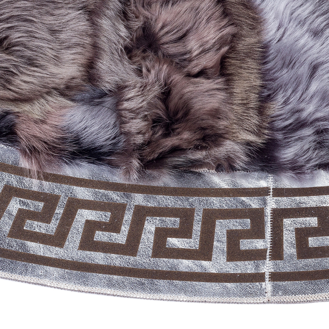 Natural Sheepskin Round Rug